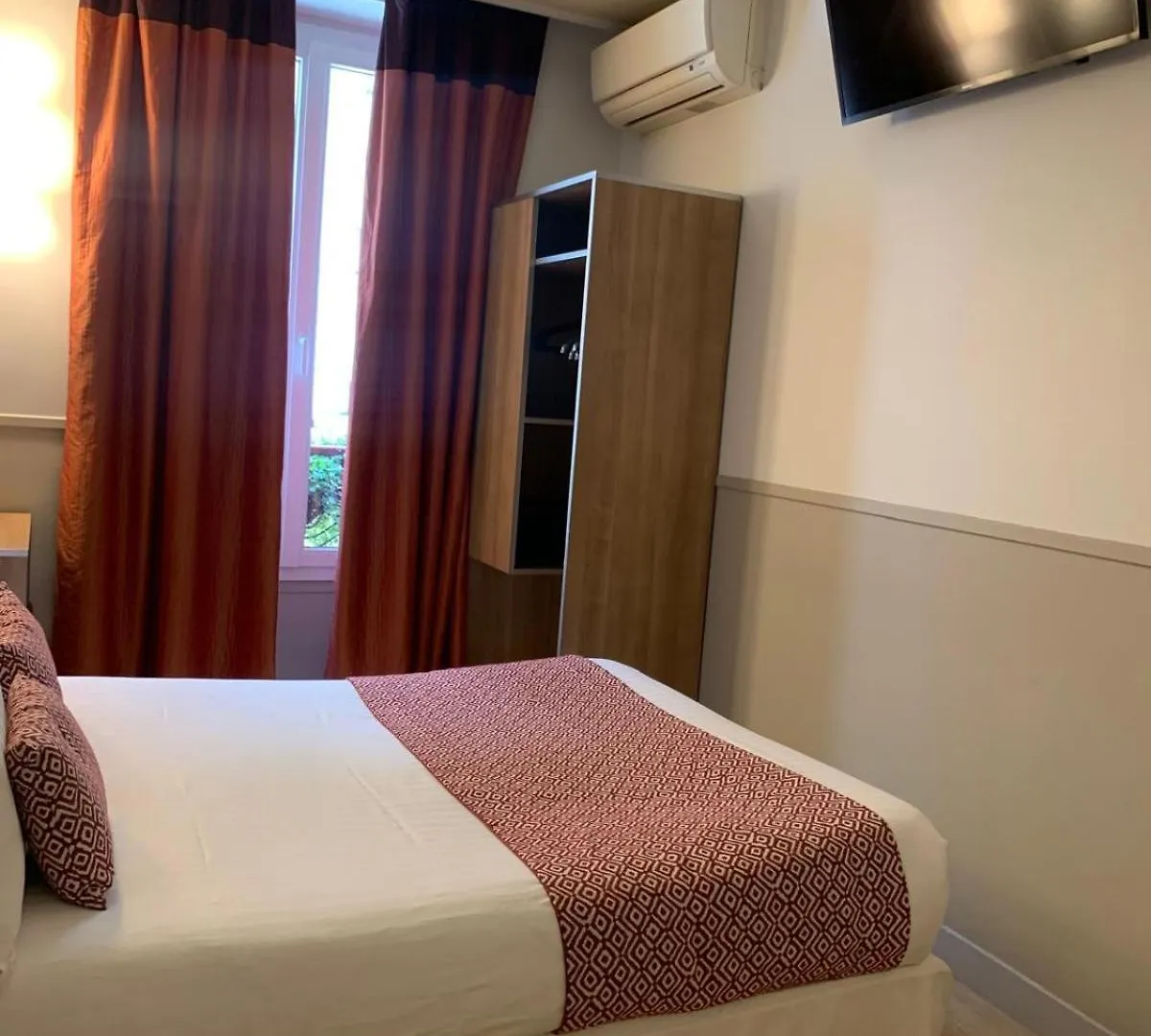 Hotel De France Quartier Latin 3*